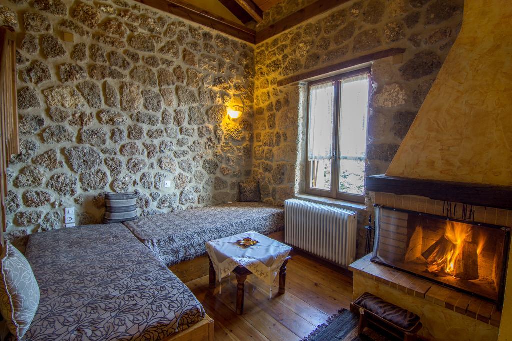 Pigi Tarlampa Hotel Trikala Exterior foto