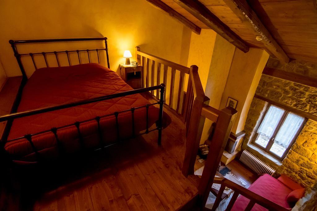 Pigi Tarlampa Hotel Trikala Quarto foto